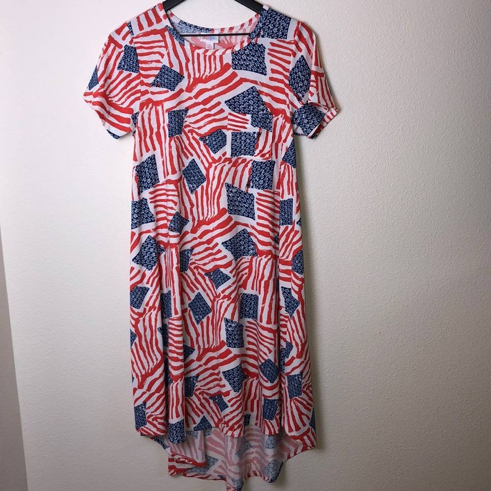 LulaRoe NWOT 4th of July Carly Small